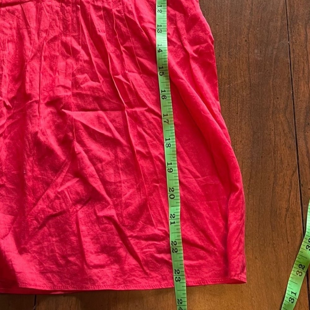 Theory Xs Raspberry Red Pleated Keyhole Button Ne… - image 8